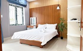 Milanesa Hotel And Apartment